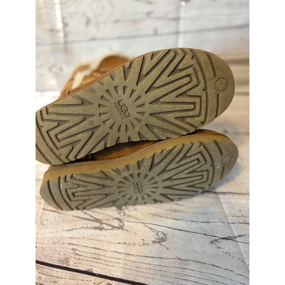 UGG Bailey Button Triplet Chestnut Suede Tall Boots Size US 8 Women’s - Picture 11 of 12